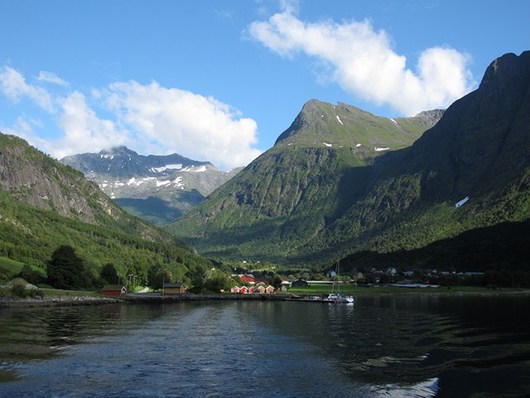 Travel adventures: Guest traveller profile – Melissa Loakes on Norway