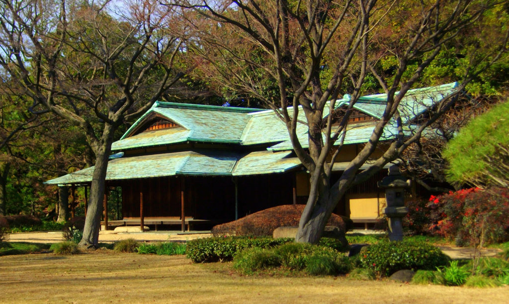 tokyo-imperial-palace-and-east-garden