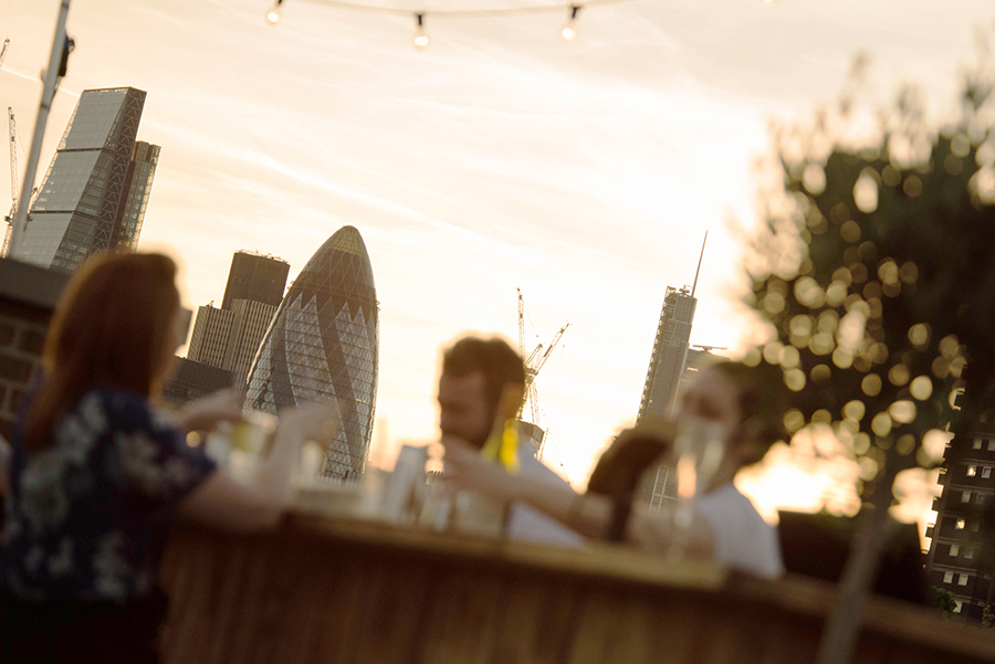 Summer in London – Skylight rooftop bar