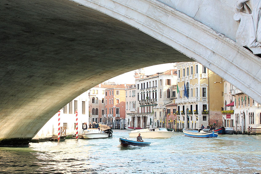 Venice Rialto Bridge by Sarah Blinco