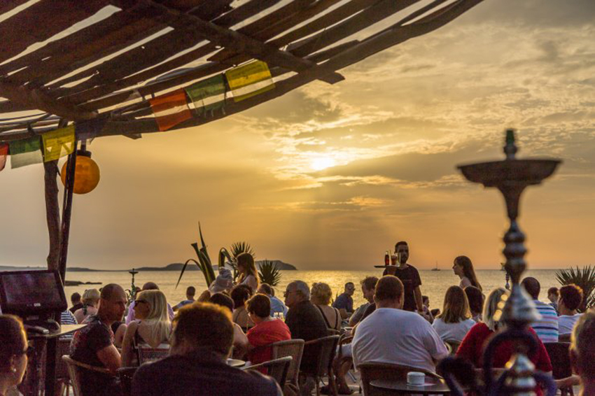 Kumharas is a chilled out beach club in Ibiza