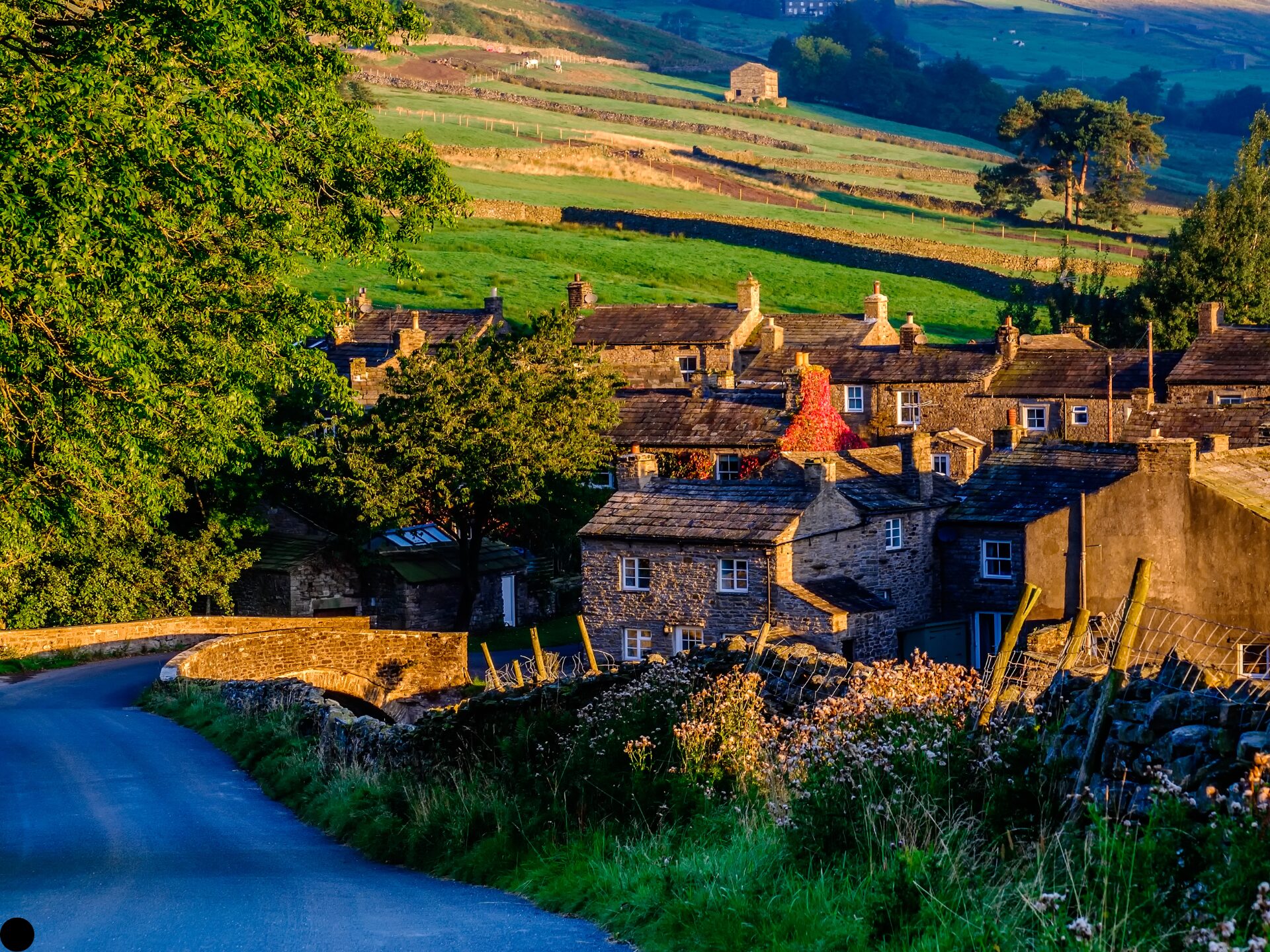 Spring day trip to the Cotswolds' in England 2025.